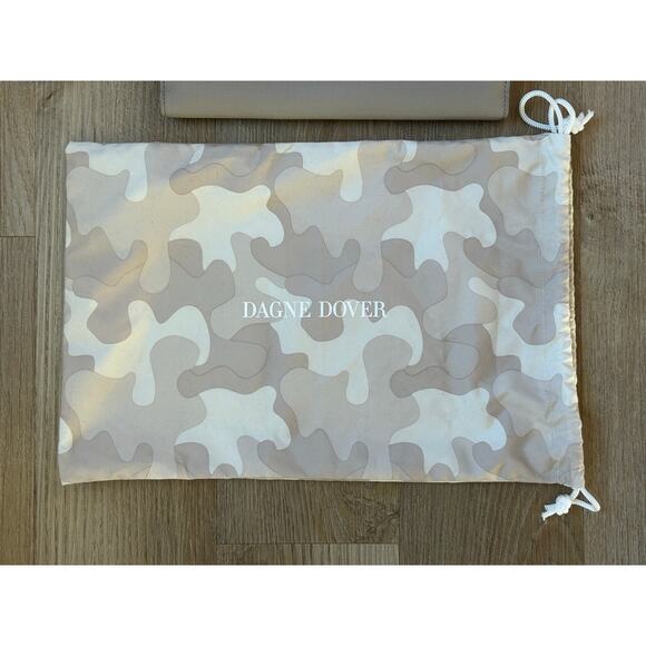 Dagne Dover Essentials Coated‎ Canvas Clutch/Wallet/Crossbody in Bleecker Blush - Picture 4 of 13